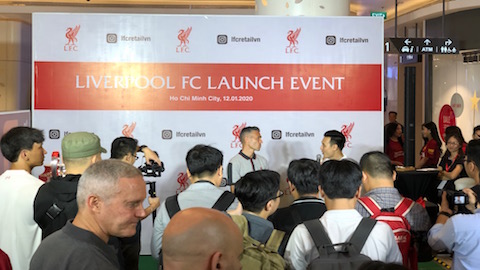 Cựu danh thủ Luis Garcia của Liverpool giao lưu cùng người hâm mộ Việt Nam